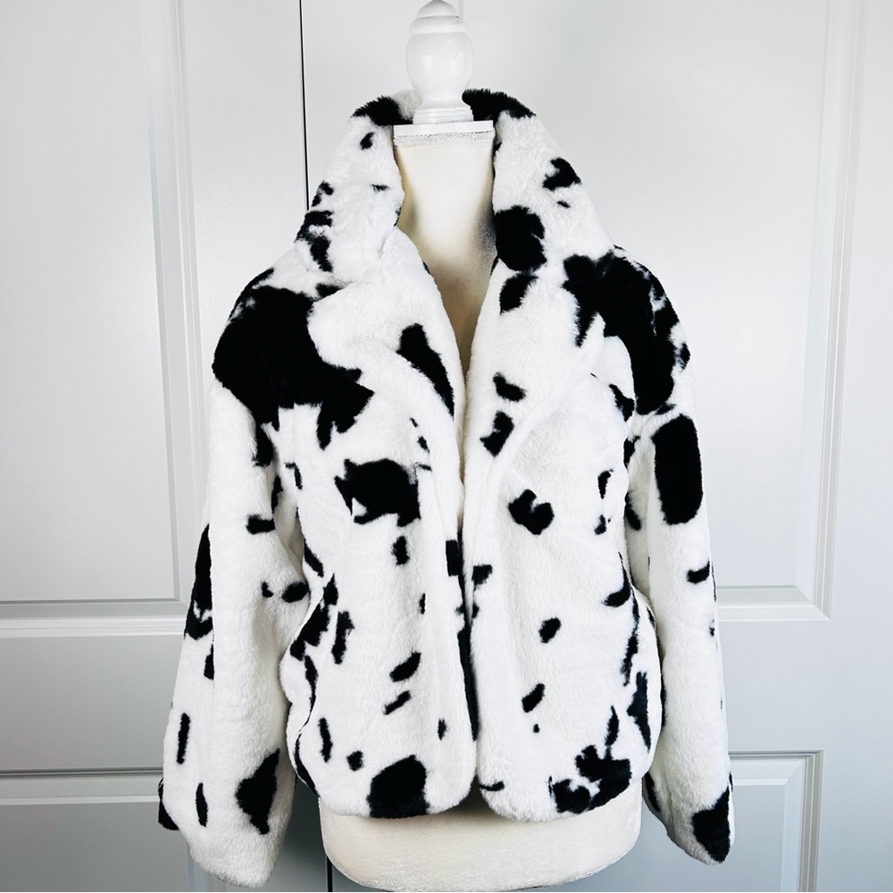 Cow Print Teddy Fur Coat Jacket Open Front Black White Plush SZ S Jade & Ivory